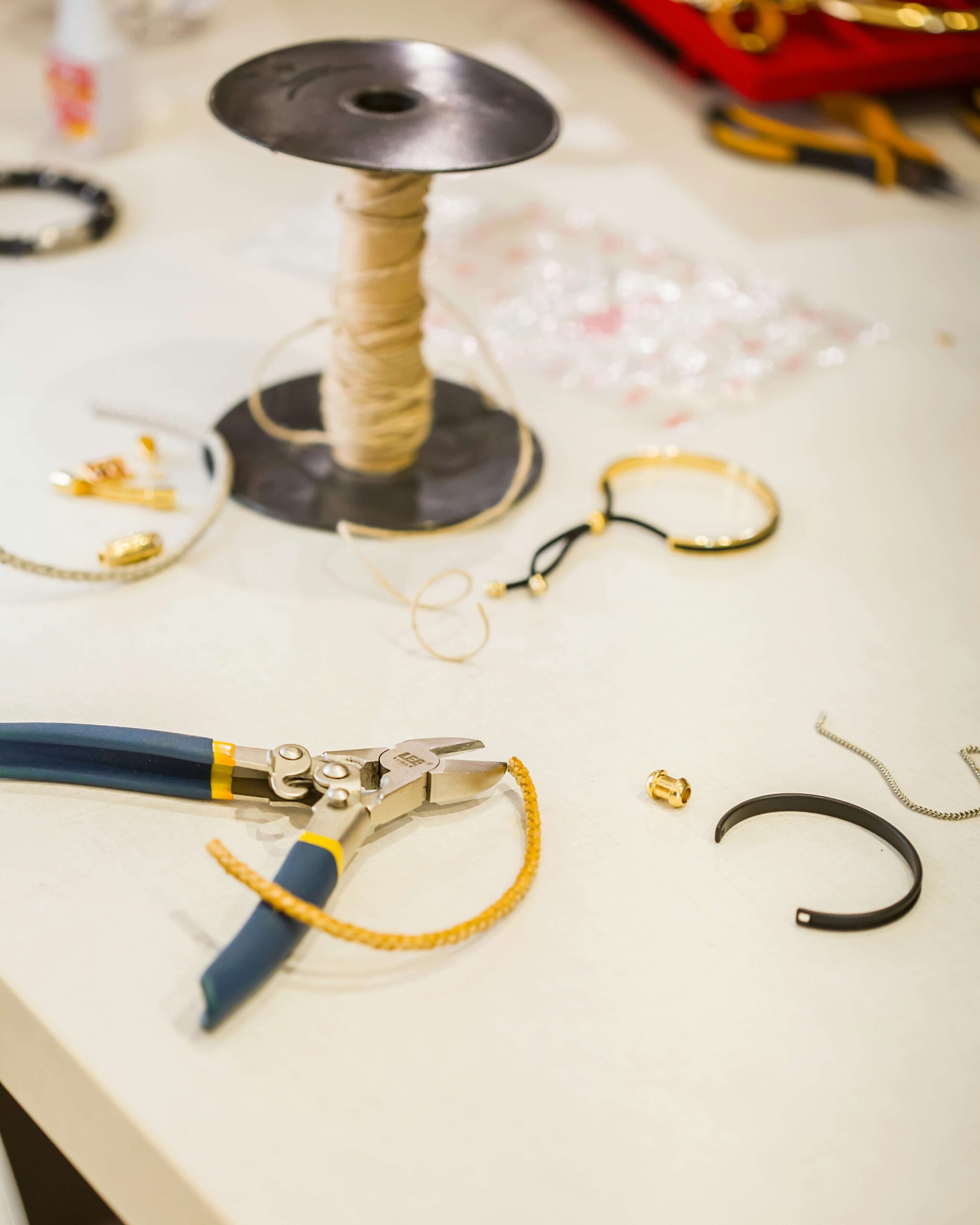 summer hobbies making jewelry