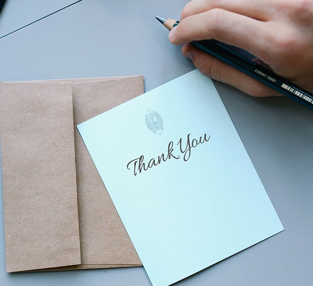 how to be more grateful writing thank you notes