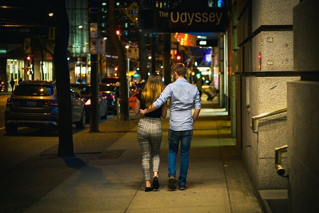 adult summer bucket list ideas couple night walk