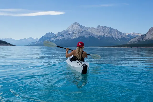 things to do on a hot day kayaking