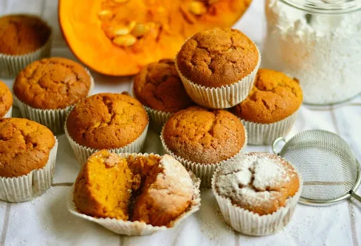 things to do in fall pumpkin muffins